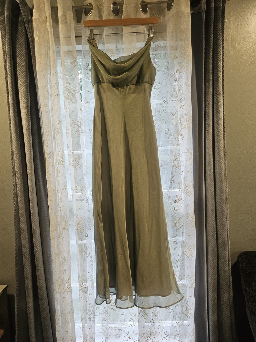 Elegant Cowl-Neck Satin Maxi Dress in Sage Green